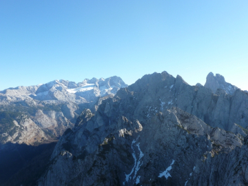 rechts Bischofsmütze, links Dachstein