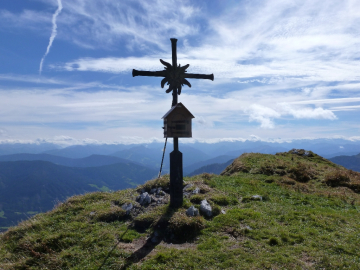 Gipfelkreuz Edelweißkogel