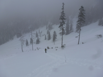 teils steile Aufstiegsspur