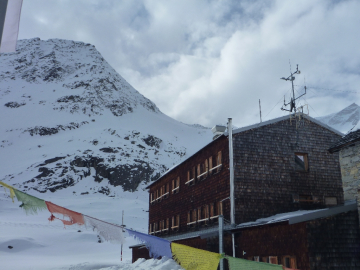 Essener-Rostocker-Hütte, links das Rostocker Eck
