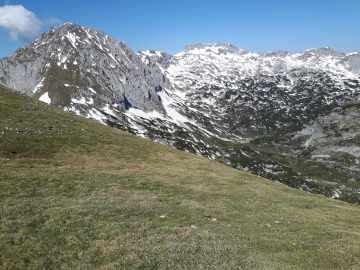 Tennkessel, die Hütte unten rechts