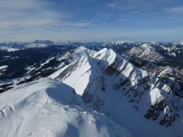 Blick hinüber zum Hirscheck, Vorderlahner usw.