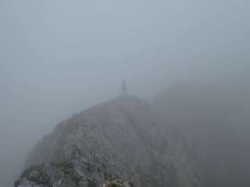 Gratwanderung in den Wolken