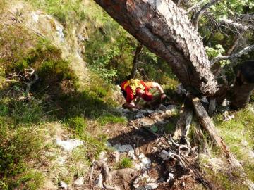 Abstieg vom ersen Gipfelkreuz
