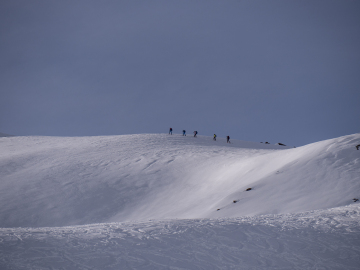die Leistungsgruppe auf dem Weg zum Kastengrat