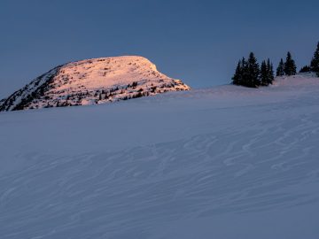 Regenharschkruste...auch am Sonntagshorn der ganze Neuschnee  verblasen