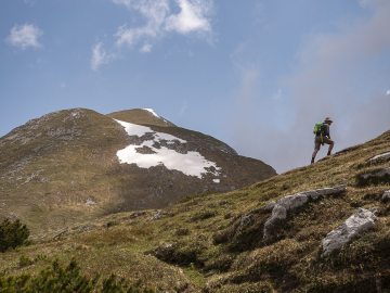 bergwärts, Wandersmann!